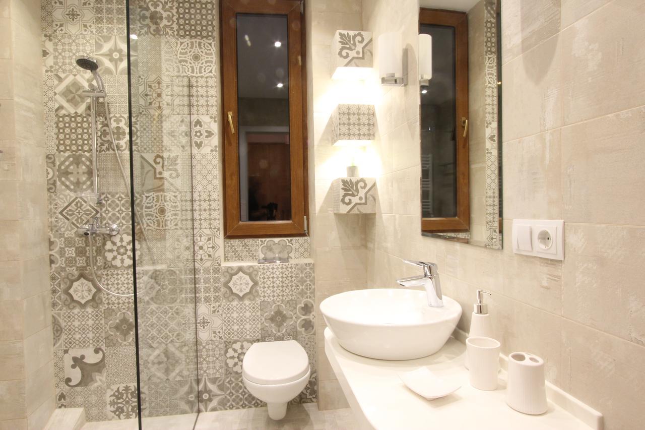 New Apartment In Old Tbilisi Luaran gambar