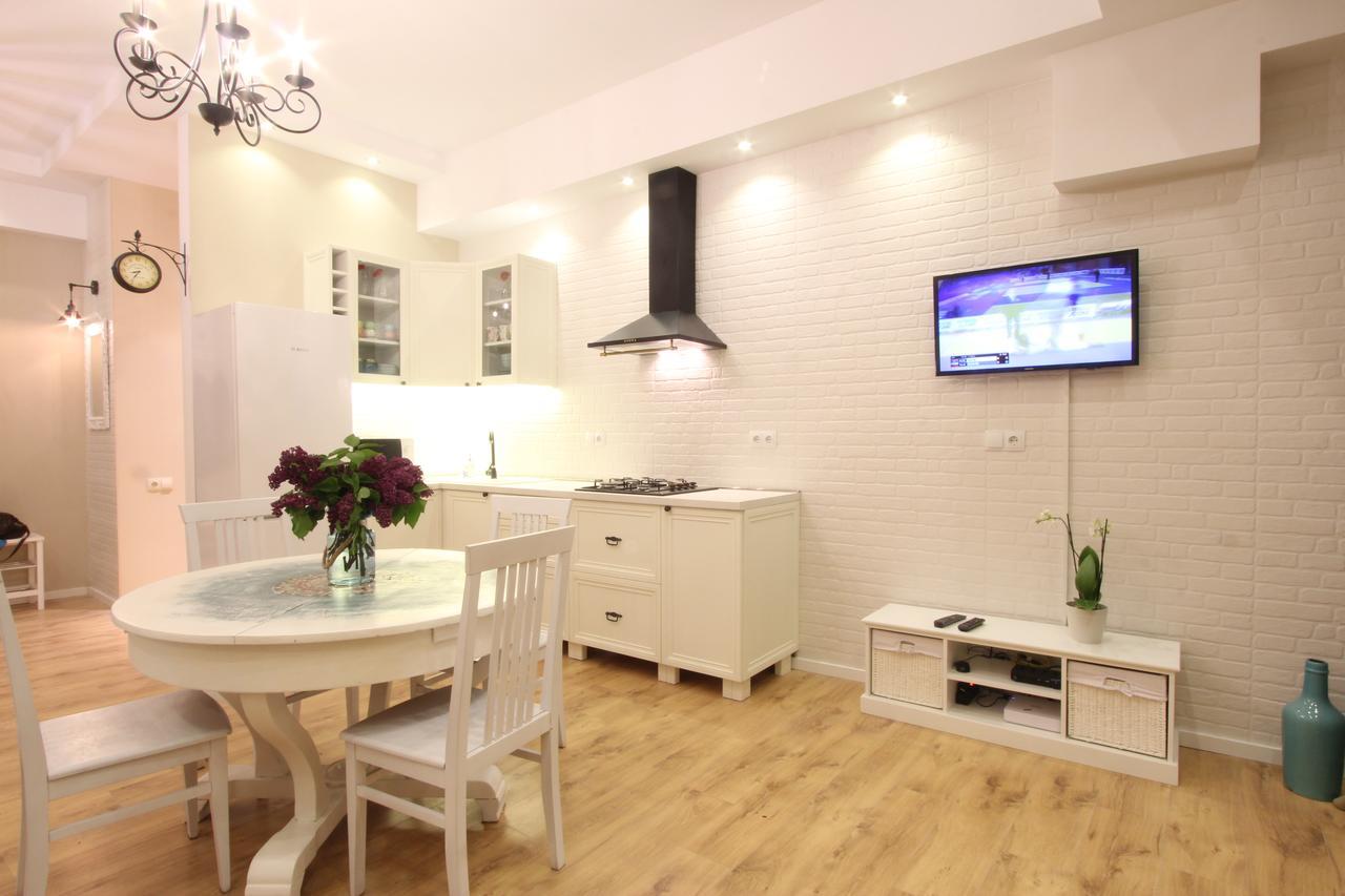 New Apartment In Old Tbilisi Luaran gambar