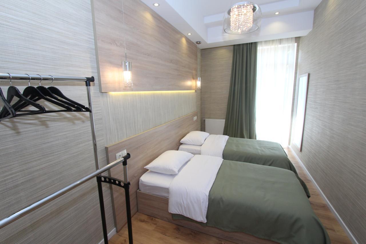 New Apartment In Old Tbilisi Luaran gambar